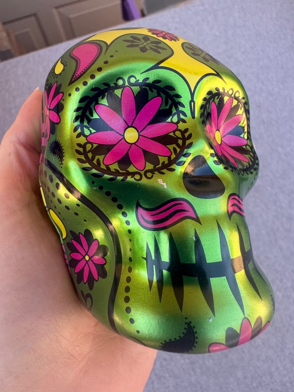 3 Metal Mini Sugar Skulls Tins - Picture 3 of 5